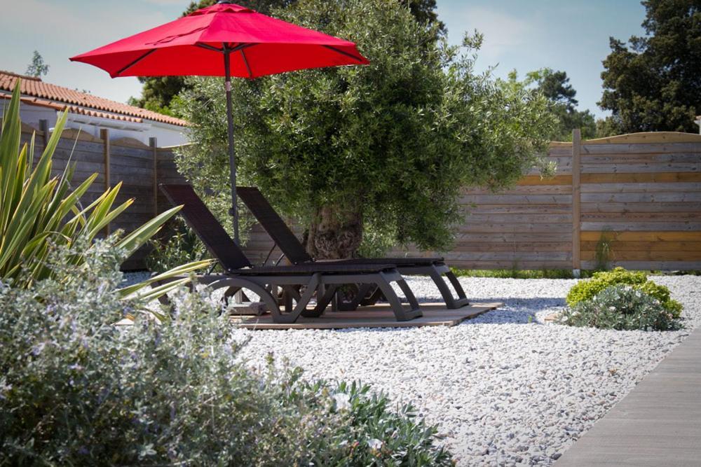 Hotel Le Vert Bois Dolus d'Oléron エクステリア 写真