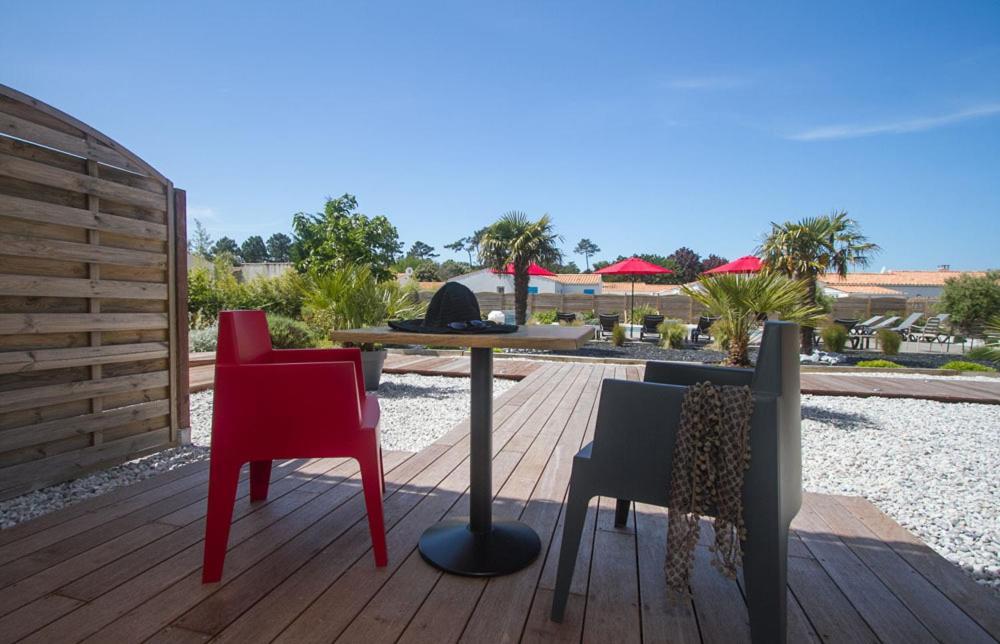 Hotel Le Vert Bois Dolus d'Oléron エクステリア 写真
